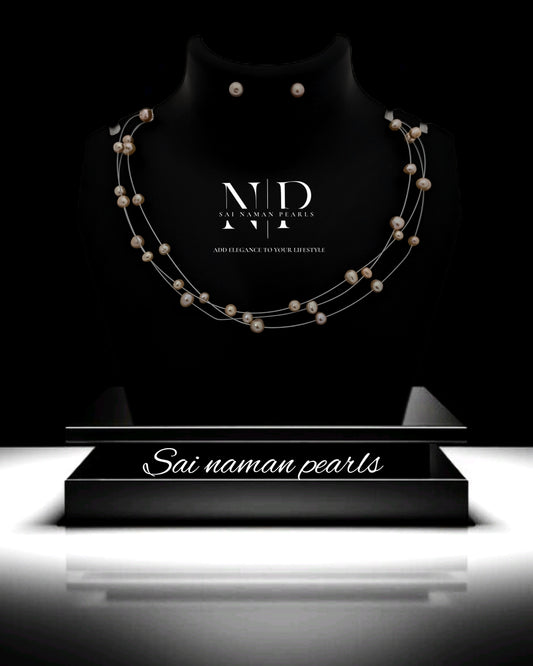 SEMI INVISBLE PEARL NECKLESS